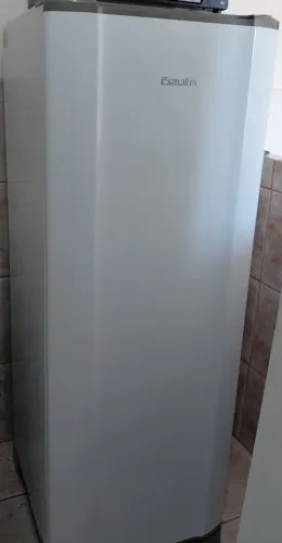 geladeira/refrigerador esmaltec branca 245l roc31 pro, 127v