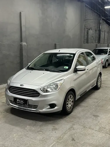 Ford KA+ Sedan 1.5 16V Flex 4P 2015