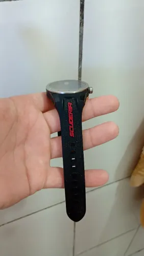 Relógio original top poucas vezes usado 