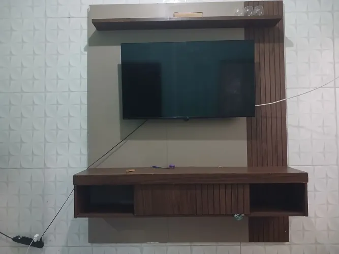 Vende-se painel de sala