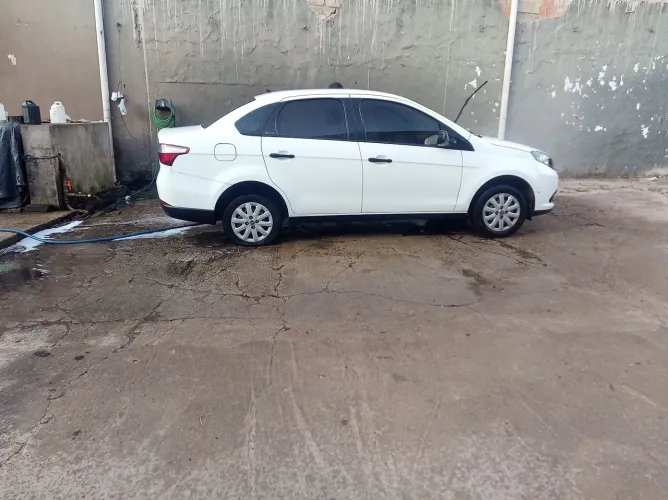 Fiat Grand Siena 1.4 EVO Flex 8V 4P 2021
