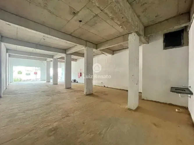 Loja Para Aluguel, 143m² de área no Bairro Buritis
