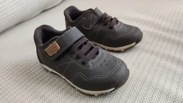 Tenis Klin Passeio Anatomico Couro 22 Novinho 