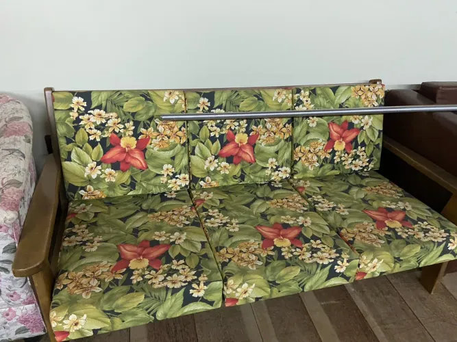 Sofá 3 lugares floral