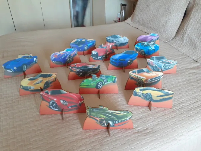 Carrinhos de corrida Hot Wheels - Decoração de festa