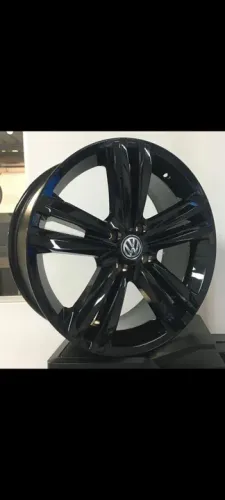 Rodas Tiguan Black Piano aro15 novas em até 10x de R$256,00 no cartão de crédito