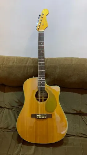 Violão FENDER SONORAN ( troco por guitarra gretsch )