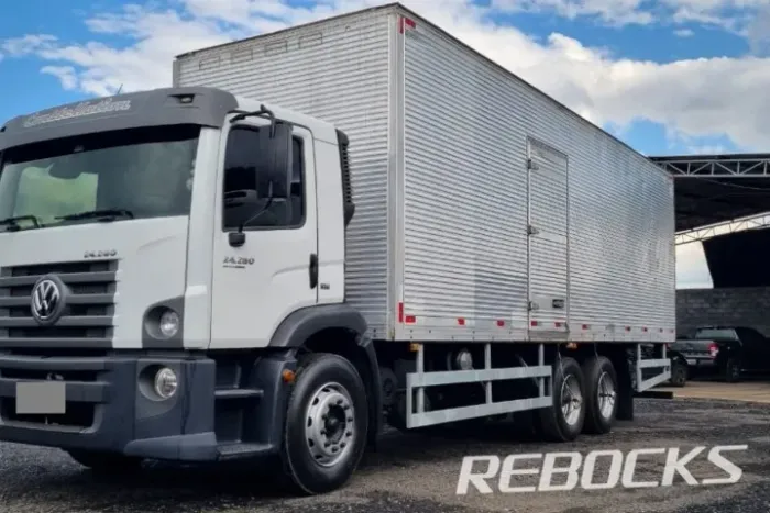 Vokswagem 24280 Baú 2017