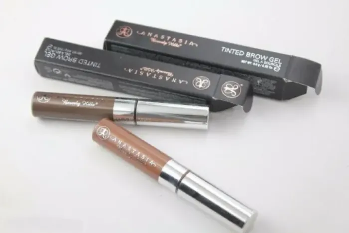 Anastasia Beverly Hills  Gel Para Sobrancelha