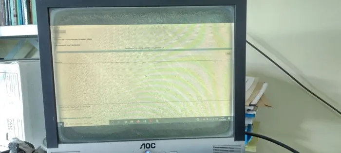 Monitor AOC - Tela de computador usada