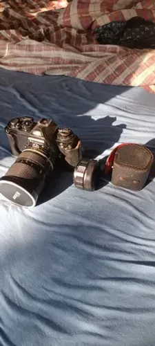 Nikon FE