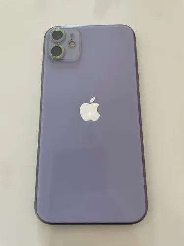 iPhone 11 128GB Roxo