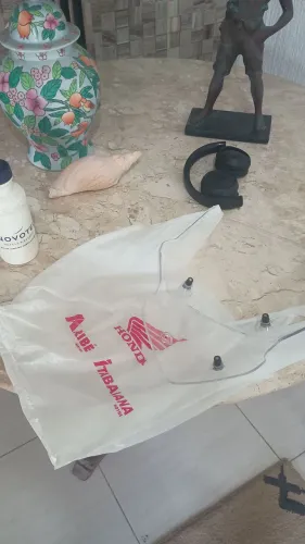 Bolha da XRE Saara 300 Adventure.