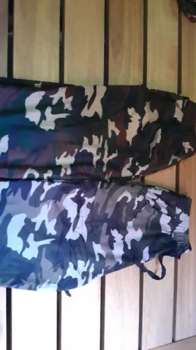 Calças Camufladas Femininas C/ Bolsos Tecido Macio e Confortável Tamanho GG <br>