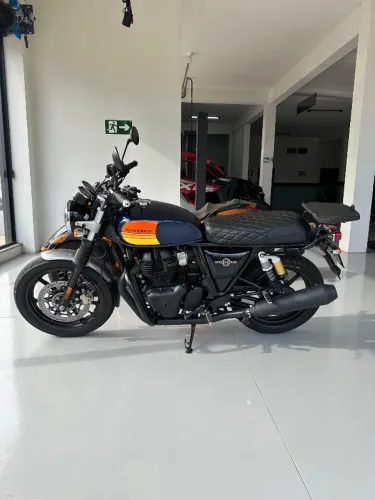 Royal Enfield Interceptor 650 - 2024