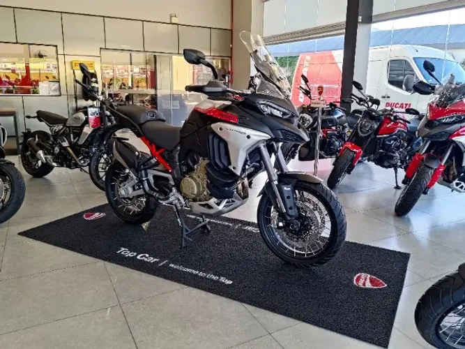 Ducati Multistrada V4 Rally - Top Car Florianopolis 