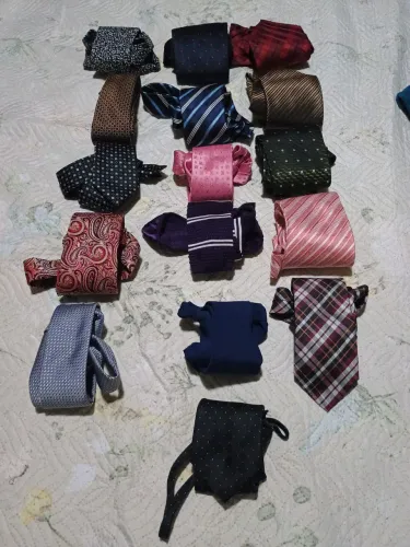 Gravatas diversas(24 Unidades)