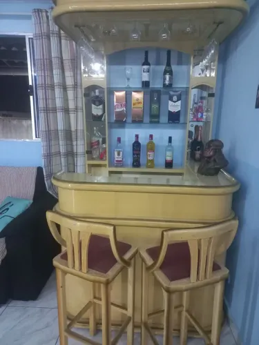 Balcão Bar em Madeira - Ideal para sua casa!