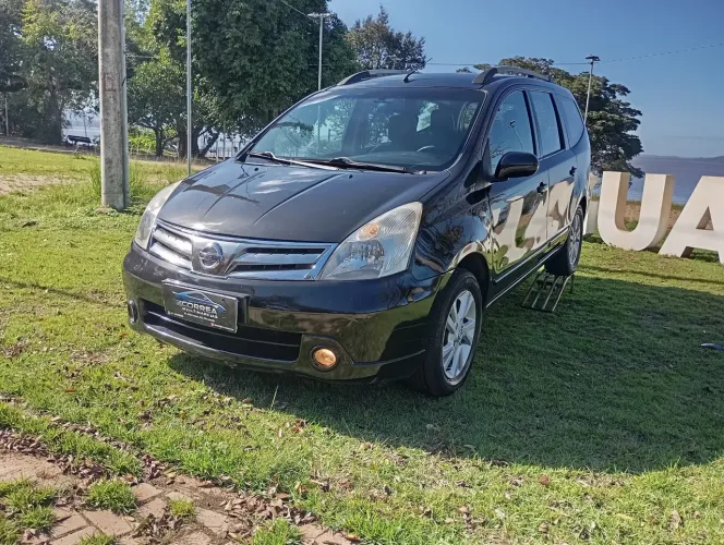 Imperdível! Impecável! Nissan Grand Livina SL 1.8 Automática 7 Lugares 2013