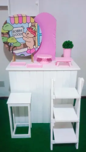 Pegue e monte tema Bobbie goods