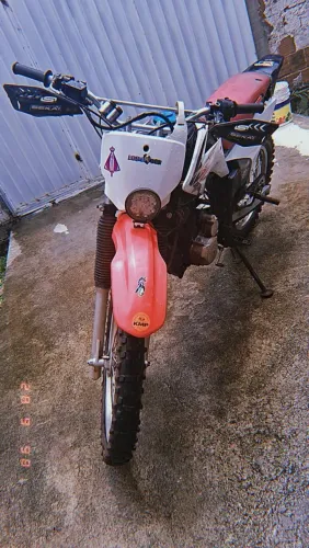 Moto todas revisada.