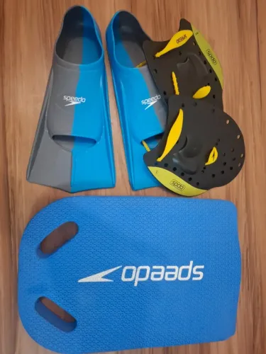 Prancha, pé de pato e palmar - Natação 