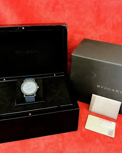 relógio Pulseira têxtil Bvlgari 2022, mostrador azul de 41 mm