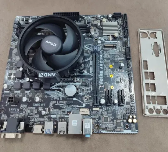 Kit Gamer - Placa Mãe Asus A320M-K - Processador AMD Ryzen 3 2200G - Cooler AMD - Vega 8