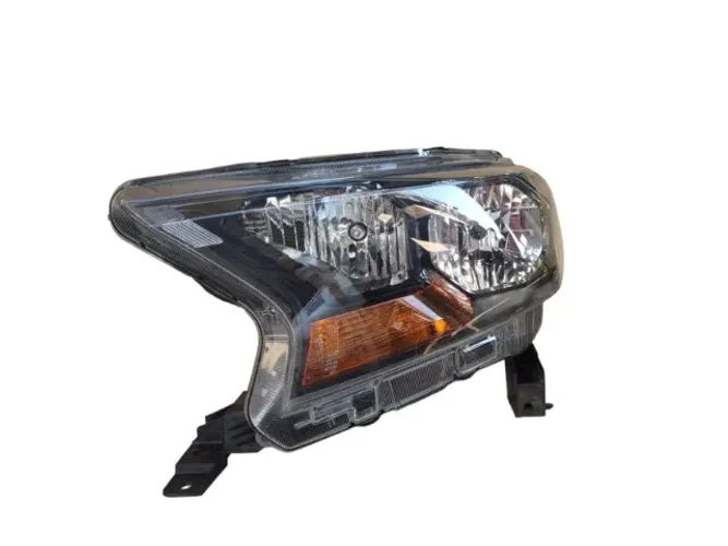 Farol Ranger 2016/2019  Lado Esquerdo