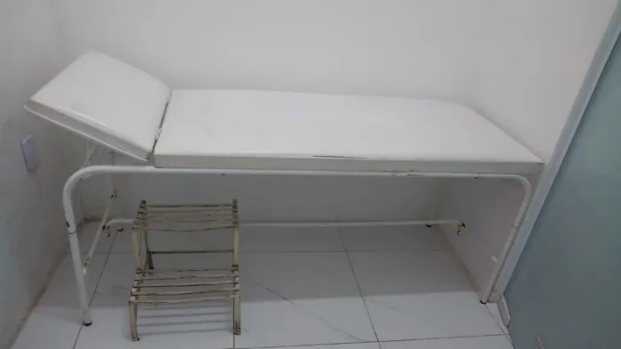 Maca Hospitalar com Apoio Ajustável+escada