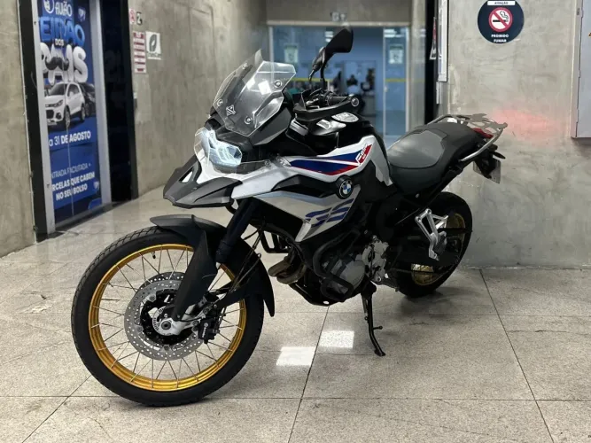  BMW F 850 GS Adventure premium 2020 com apenas 35.763km.  Painel TFT + IPVA 2025 PAGO