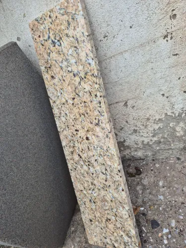 Soleira Granito Bege Claro - 0,63x0,15m