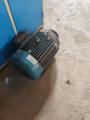 Motor 6 Hp 8 polos trifasico
