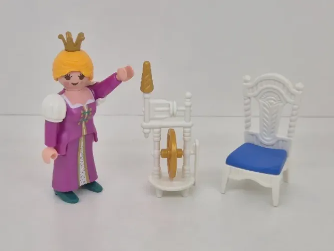 playmobil Special Plus - Princesa com Roda de Tecelagem 4790