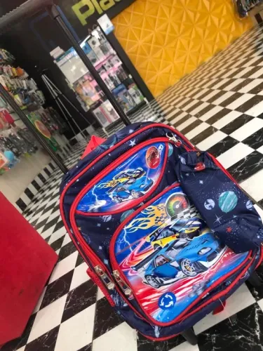Promoção Mochila de rodinhas infantil com estampa de carros