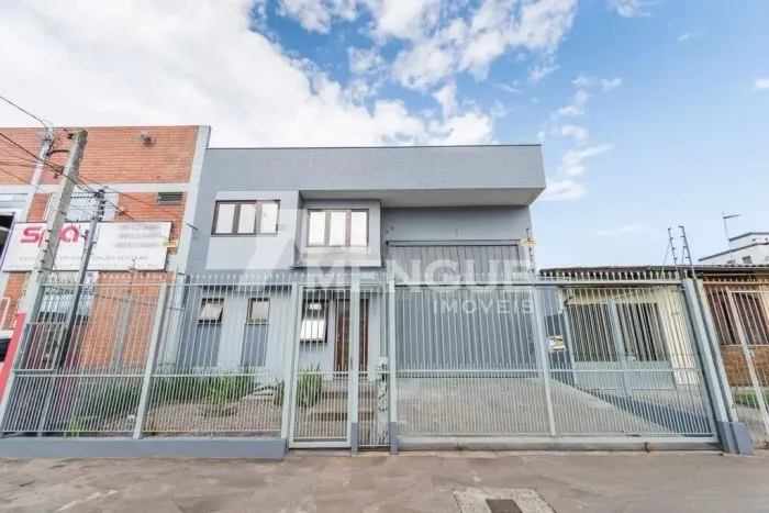 Pavilhão á venda em Porto Alegre no bairro Sarandi por R$ 950.000,00.