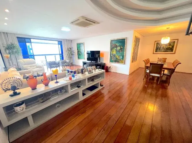 Exclusivo! Vendo Cobertura Duplex na Praia da Costa com 573m² e 7 Suítes - R$ 5.000.000