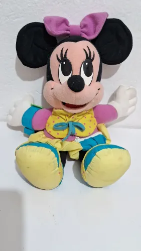 Boneco de Pelúcia Minnie Mouse