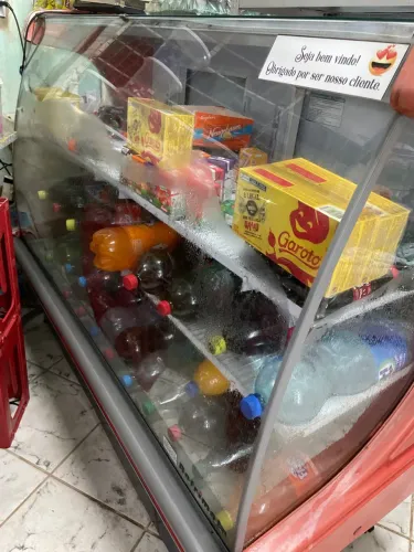 Balcão de frios - Geladeira expositora para comércio em ótimo estado