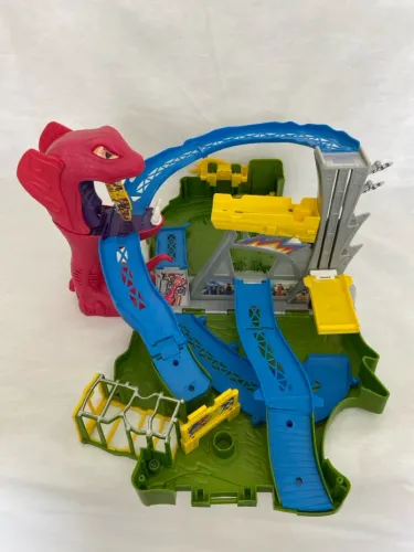 Pista HOT WHEELS - Serpente (Maleta)