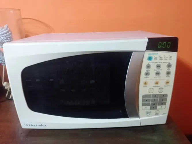 Microondas Electrolux 18 lts 110 vt