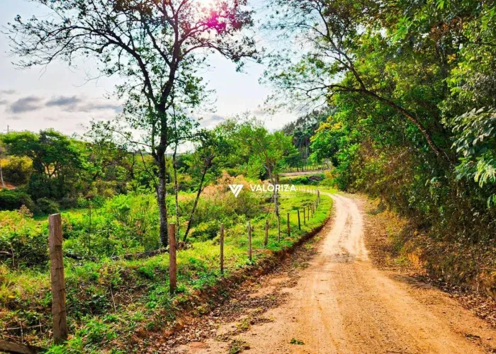 Área à venda, 145000 m² por R$ 3.000.000,00 - Chácaras - Mairinque/SP