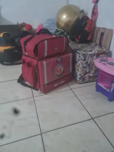 Bag guerreiro da rua semi nova