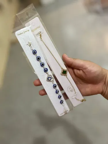 Pulseira olho grego/ trevo 