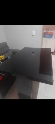Mesa em porcelanato por 850 negocia