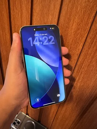 iPhone 15 Plus