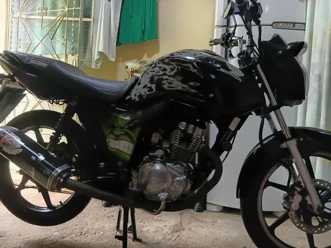 Vendo essa moto 