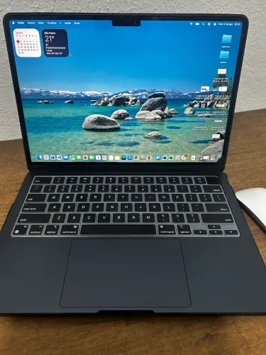 MacBook Air M4 2025 Midnight
