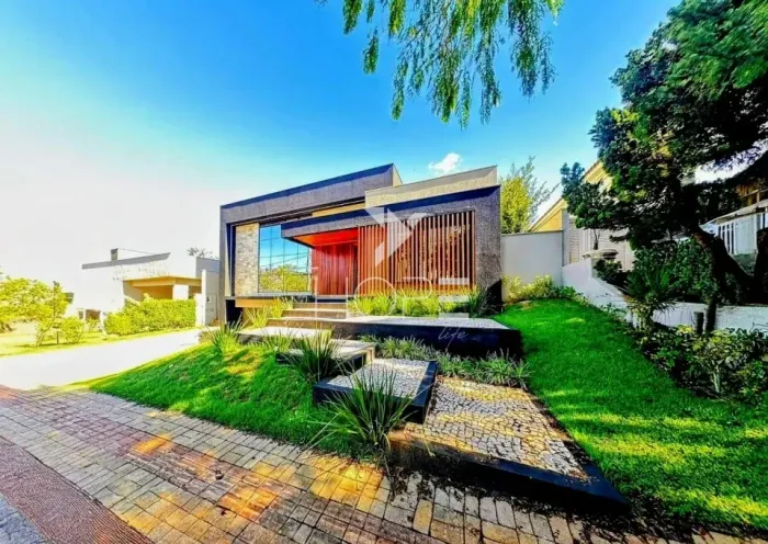 Condomínio Sun Lake - casa térrea à venda com 285m² - 3 suítes - piscina - 4 vagas - Londr