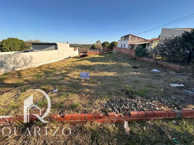 Terreno - Jardim Andrade - Zona 46 - Maringá - PR
